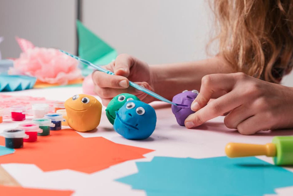 Laboratorio di modellazione con il pongo